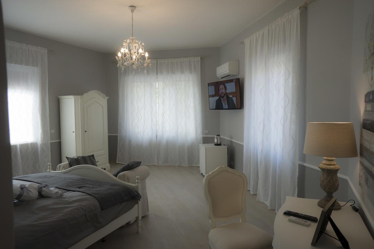 B&B Donna Ada Salerno Luaran gambar