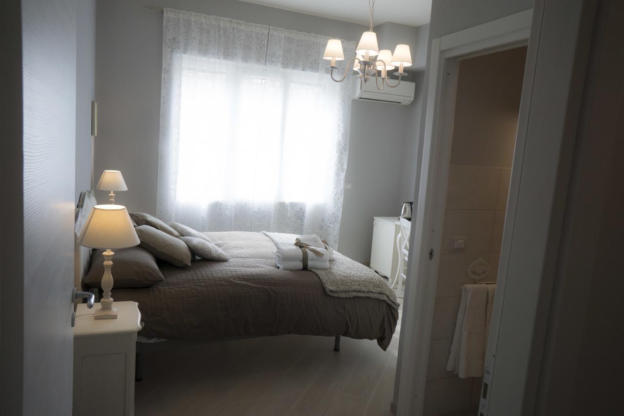 B&B Donna Ada Salerno Luaran gambar