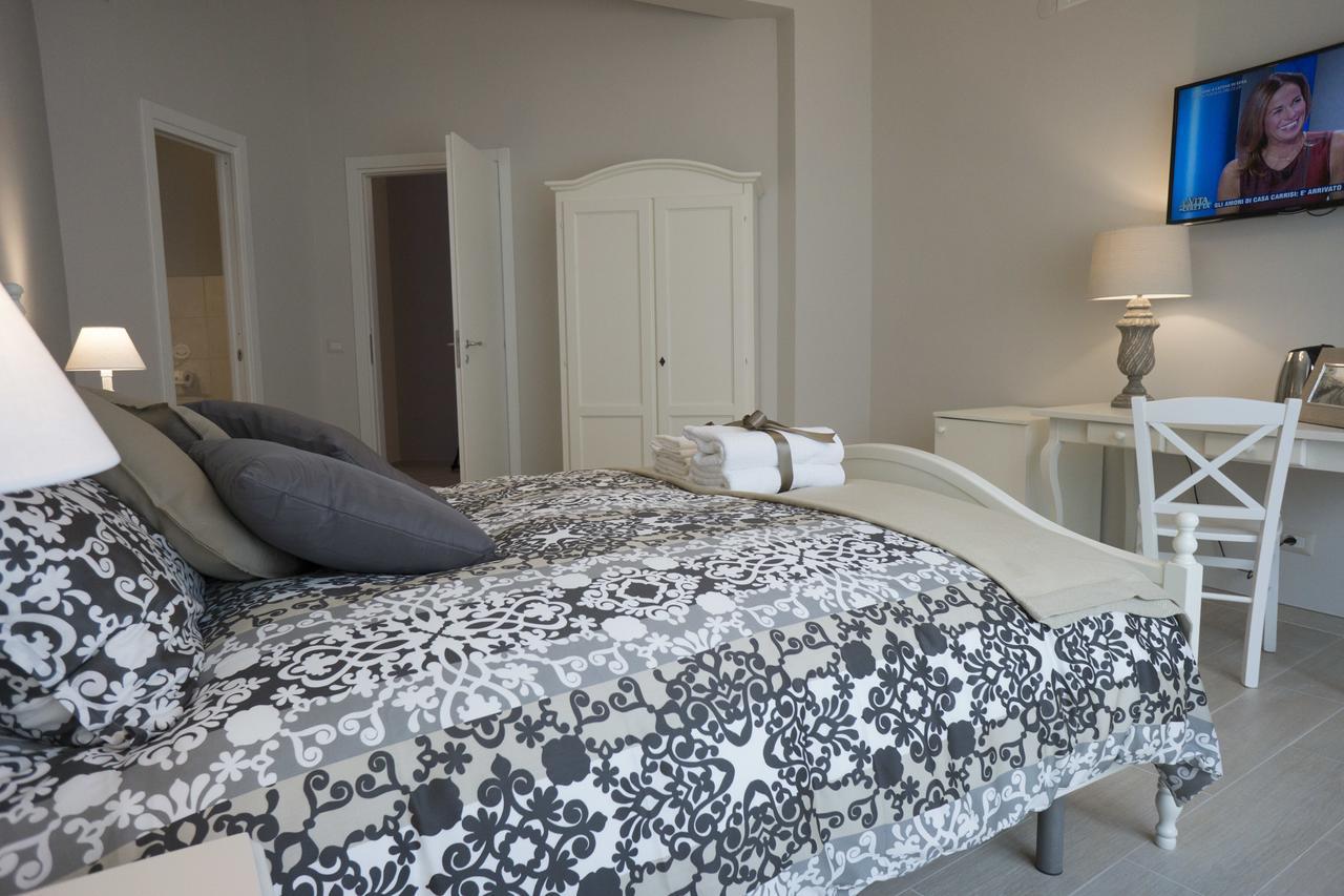 B&B Donna Ada Salerno Luaran gambar